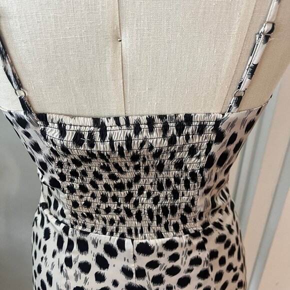 LUCY PARIS Sierra Leopard Animal Print Ruffle Strap V-Neck Midi Dress Size X Sma - Picture 5 of 8